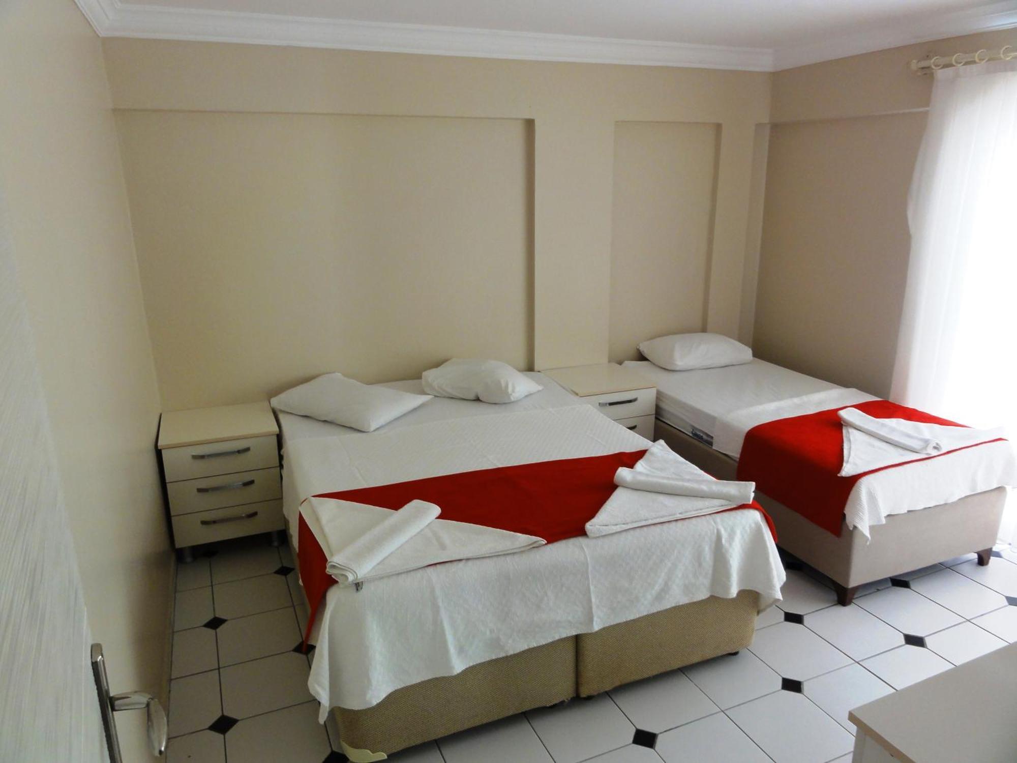 Altinersan Hotel Didim Pokoj fotografie